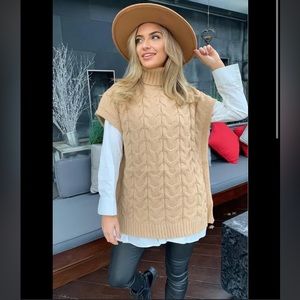 Elan Sleeveless Cable Sweater Tunic